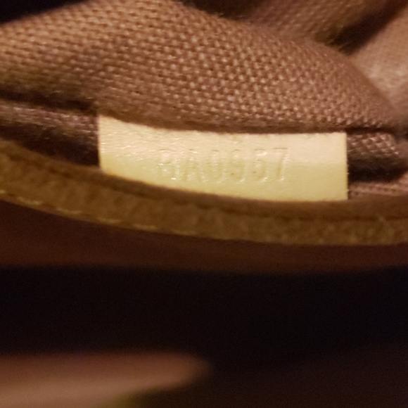 Louis Vuitton Alma purse BA0957 - Picture 6 of 6